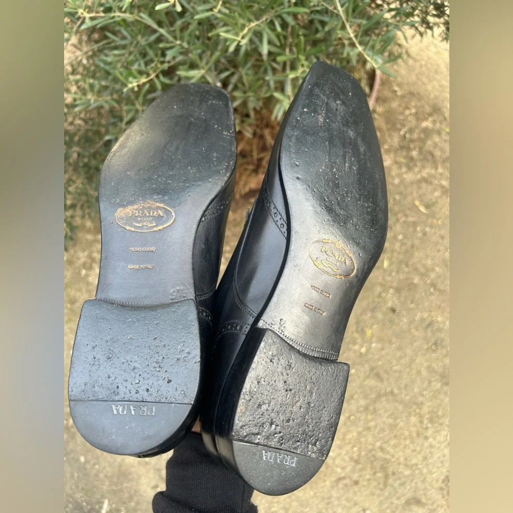 Prada Italy Made 💯 Leather Wingtip Oxfords Sz 10 🇺🇸 9.5 🇬🇧 - Picture 8 of 10